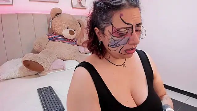 sam von tess online show from 19, 10, 2025