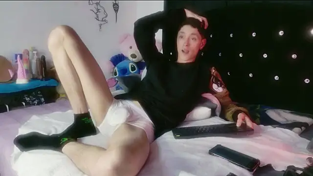 Tyler cat online show from 2, 4, 2026