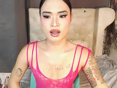 TSsexy LOVERxxxx online show from 26, 10, 2025