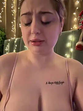 KellyMoors online show from 19, 12, 2025