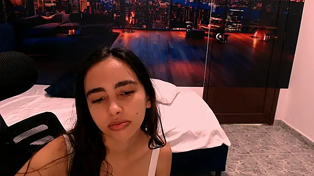 Snapshot of solarboom18 chatting on 4, 11, 2025 solarboom18 online show from 4, 11, 2025