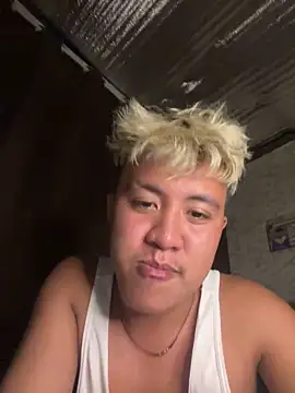 Snapshot of ur_fucking_rolly chatting on 25, 3, 2026 ur fucking rolly online show from 25, 3, 2026