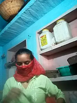 Snapshot of Cuty_kanchna chatting on 7, 10, 2025 Cuty kanchna online show from 7, 10, 2025