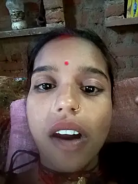 Snapshot of Cuty_kanchna chatting on 7, 11, 2025 Cuty kanchna online show from 7, 11, 2025