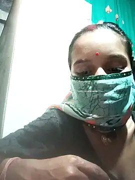 Snapshot of Cuty_kanchna chatting on 20, 10, 2025 Cuty kanchna online show from 20, 10, 2025