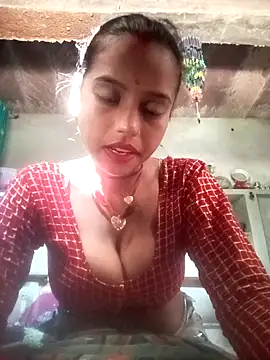 Snapshot of Cuty_kanchna chatting on 11, 10, 2025 Cuty kanchna online show from 11, 10, 2025