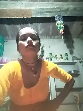 Snapshot of Cuty_kanchna chatting on 10, 10, 2025 Cuty kanchna online show from 10, 10, 2025