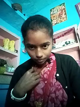 Snapshot of Cuty_kanchna chatting on 24, 11, 2025 Cuty kanchna online show from 24, 11, 2025