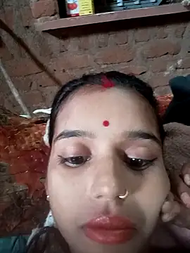 Snapshot of Cuty_kanchna chatting on 29, 10, 2025 Cuty kanchna online show from 29, 10, 2025