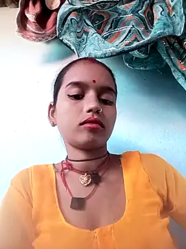 Snapshot of Cuty_kanchna chatting on 4, 11, 2025 Cuty kanchna online show from 4, 11, 2025