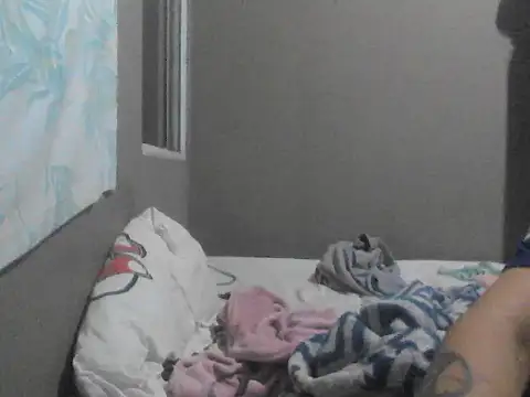 alicemoon24 online show from 2, 10, 2025