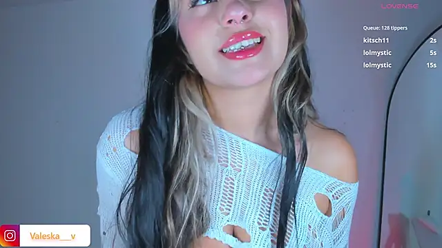 valeska  V online show from 2, 11, 2025