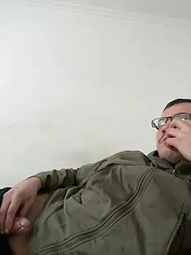 viktor1992-1-1 online show from 19, 2, 2026