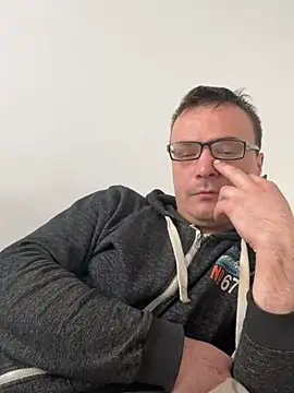 viktor1992-1-1 online show from 30, 3, 2026