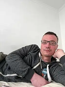 viktor1992-1-1 online show from 7, 3, 2026