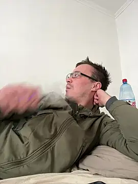 viktor1992-1-1 online show from 2, 3, 2026