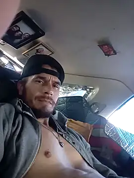 LetMeLiqU online show from 18, 11, 2025