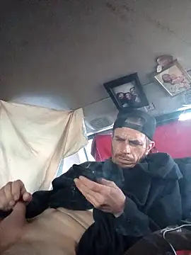 LetMeLiqU online show from 1, 11, 2025