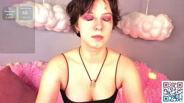 Sara Frayer online show from 5, 2, 2026