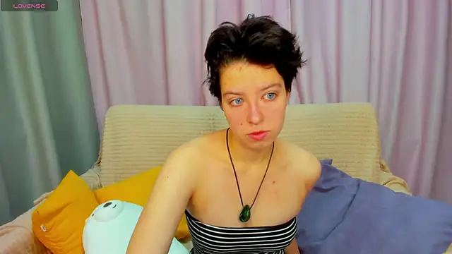 Sara Frayer online show from 12, 11, 2025