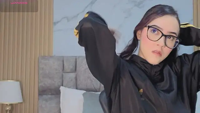 angel  kiss online show from 1, 2, 2026