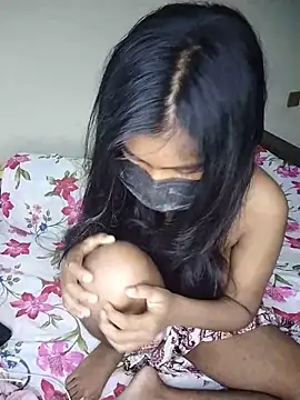 hottywife-03 online show from 19, 5, 2026