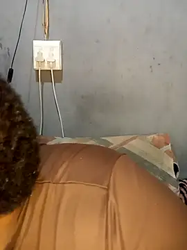 LadyBear2002 online show from 11, 10, 2025