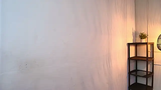 Nikki Vesper online show from 5, 11, 2025