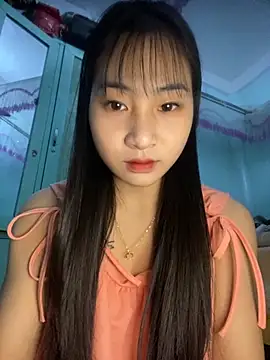 Snapshot of banlinh004 chatting on 30, 11, 2025 banlinh004 online show from 30, 11, 2025