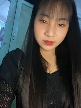 Snapshot of banlinh004 chatting on 29, 11, 2025 banlinh004 online show from 29, 11, 2025