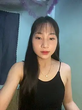 Snapshot of banlinh004 chatting on 3, 7, 2026 banlinh004 online show from 3, 7, 2026