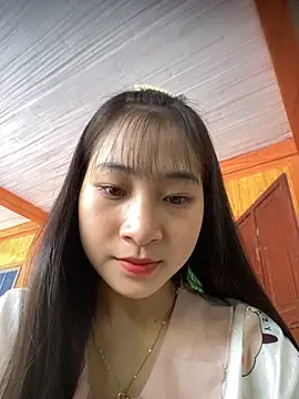 Snapshot of banlinh004 chatting on 16, 10, 2025 banlinh004 online show from 16, 10, 2025