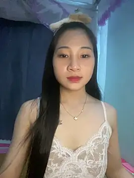 Snapshot of banlinh004 chatting on 24, 7, 2026 banlinh004 online show from 24, 7, 2026