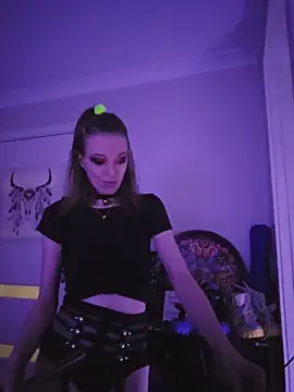 lonely Cosplay chick online show from 28, 11, 2025