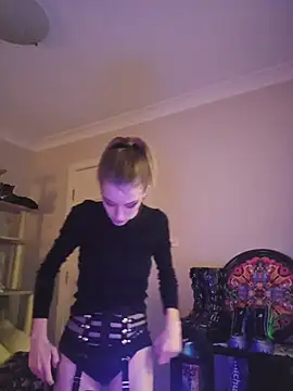 lonely Cosplay chick online show from 5, 11, 2025