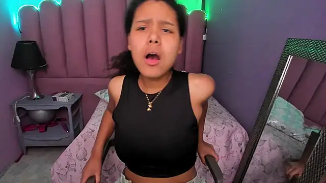 AriaVega online show from 9, 11, 2025