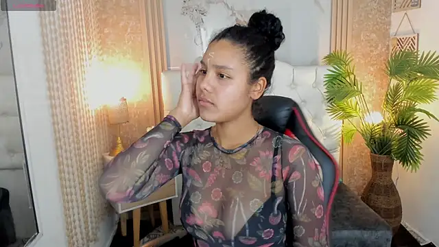 AriaVega online show from 7, 4, 2026