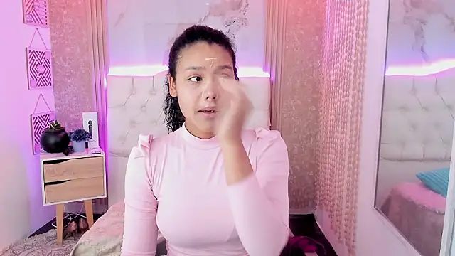 AriaVega online show from 9, 2, 2026