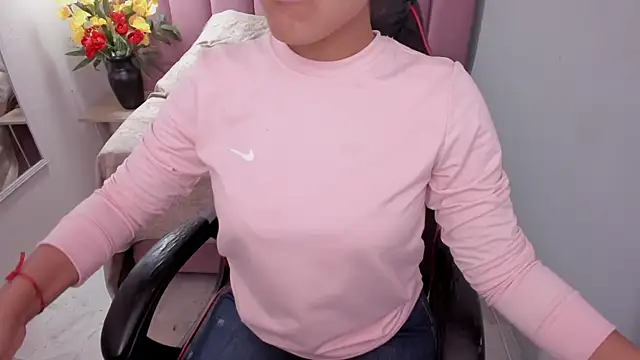 Snapshot of AriaVega chatting on 16, 6, 2026 AriaVega online show from 16, 6, 2026