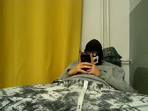 nofaceking20 online show from 6, 10, 2025