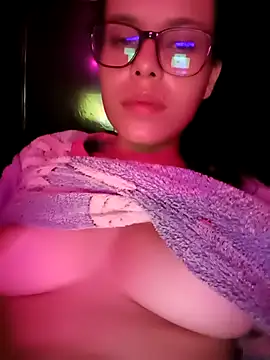Letzii online show from 5, 10, 2025