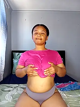 Snapshot of Sultrytits6 chatting on 7, 10, 2025 Sultrytits6 online show from 7, 10, 2025