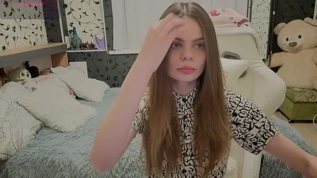 xAlisontiny online show from 13, 6, 2026