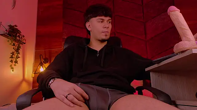 LiamThunder05  online show from 7, 11, 2025