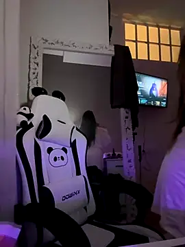 bebecita x online show from 21, 10, 2025