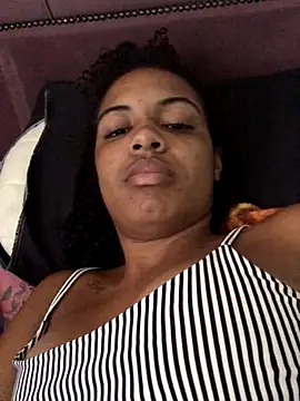 Snapshot of Lorennapires chatting on 24, 10, 2025 Lorennapires online show from 24, 10, 2025