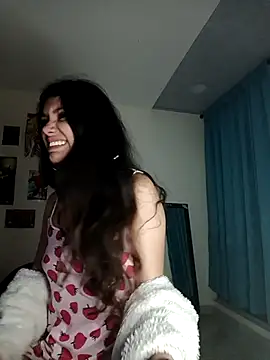 caramel doll   online show from 11, 10, 2025