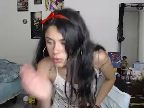 caramel doll   online show from 8, 1, 2026