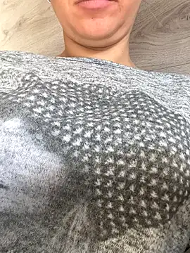 Daiana Andra online show from 8, 11, 2025