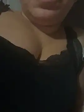 Daiana Andra online show from 1, 12, 2025